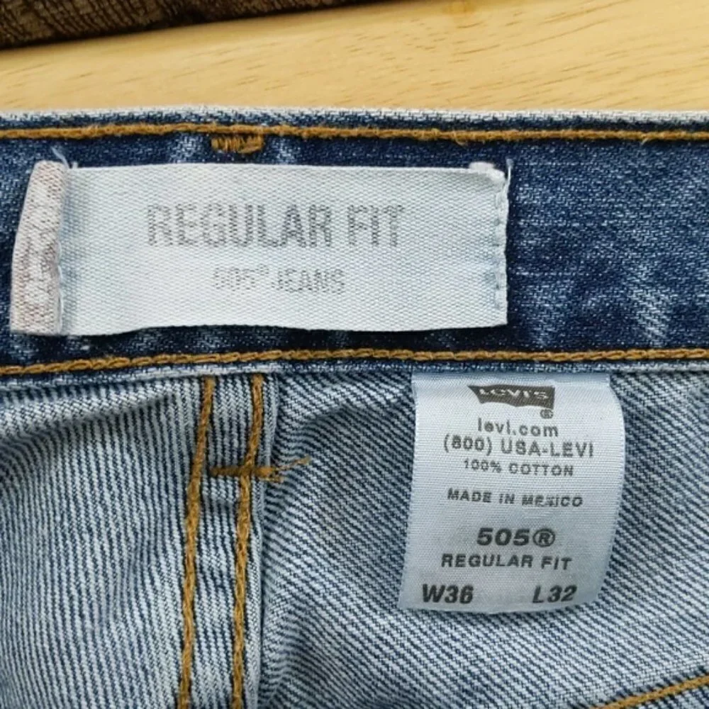 Levi's 505 The Regular Fit Straight Leg Jeans